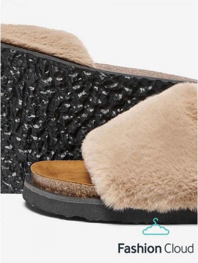 ONLY Moon -3 Fur Sandal Camel