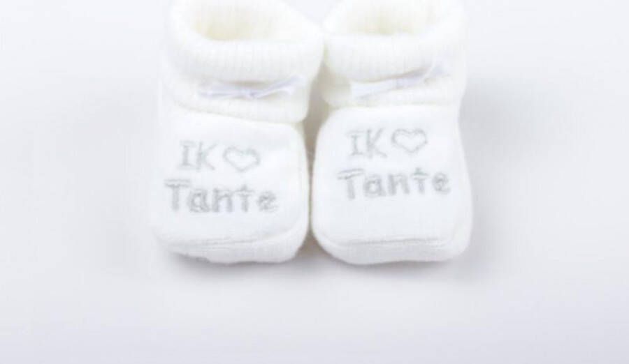 Petit Villain Kraamcadeau Newborn Slofjes Love Tante Wit 0 3 maanden