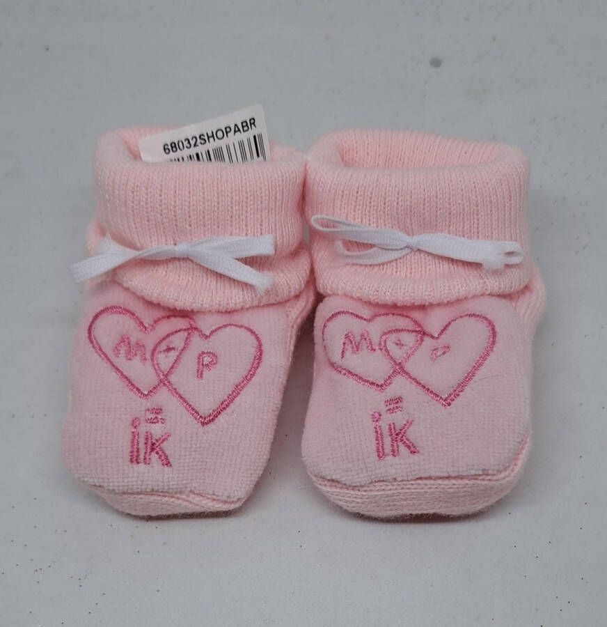 Petit Villain slofjes mama + papa ik roze kraamcadeau happy-baby babyslofjes