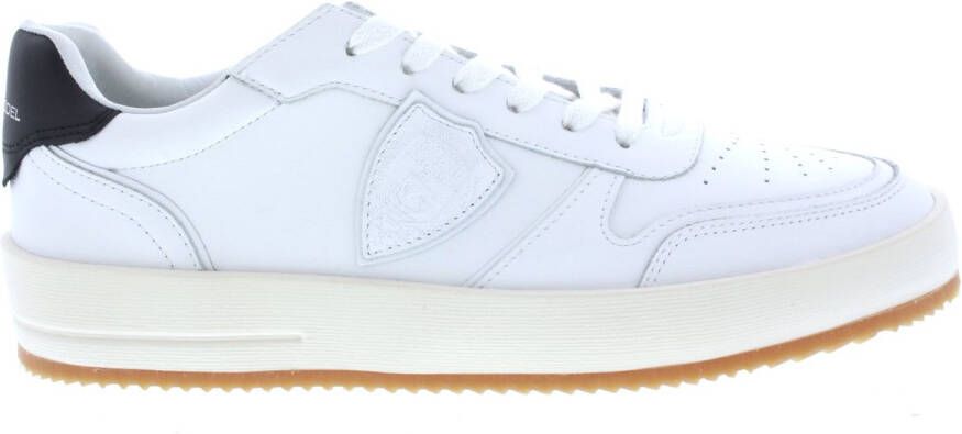 Philippe Model Witte Sneakers met Geperforeerde Tip en Logo White