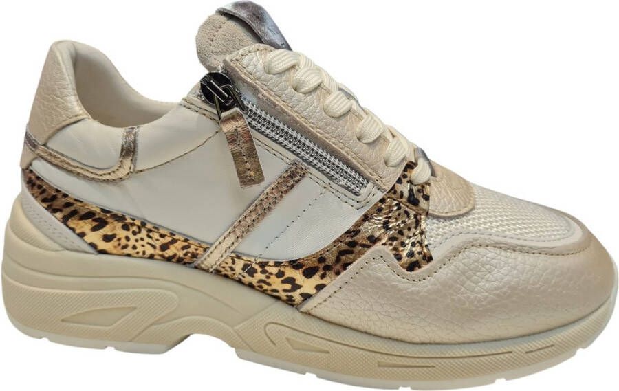 PIEDI NUDI PiediNudi Lage Sneakers Dames Kara 02.11 Maat: 42 Materiaal: Leer Kleur: Wit