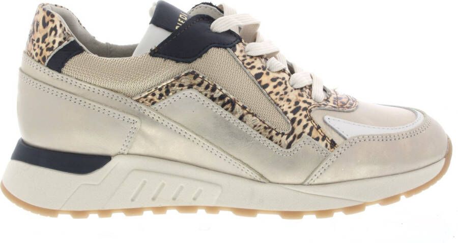 PIEDI NUDI PiediNudi Lage Sneakers Dames Selva 17.46 Maat: 39 Materiaal: Leer Kleur: Beige