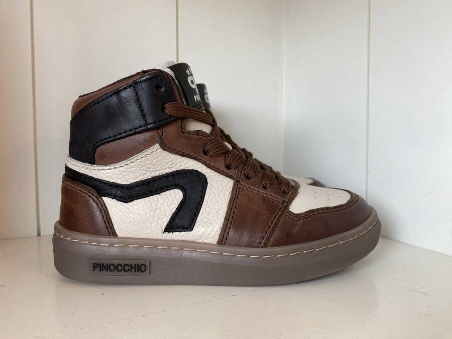 Pinocchio sneaker bruin