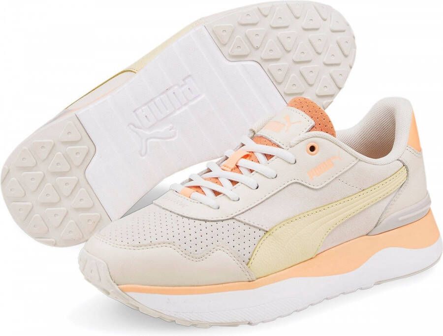 PUMA R78 Voyage Premium sneakers grijs