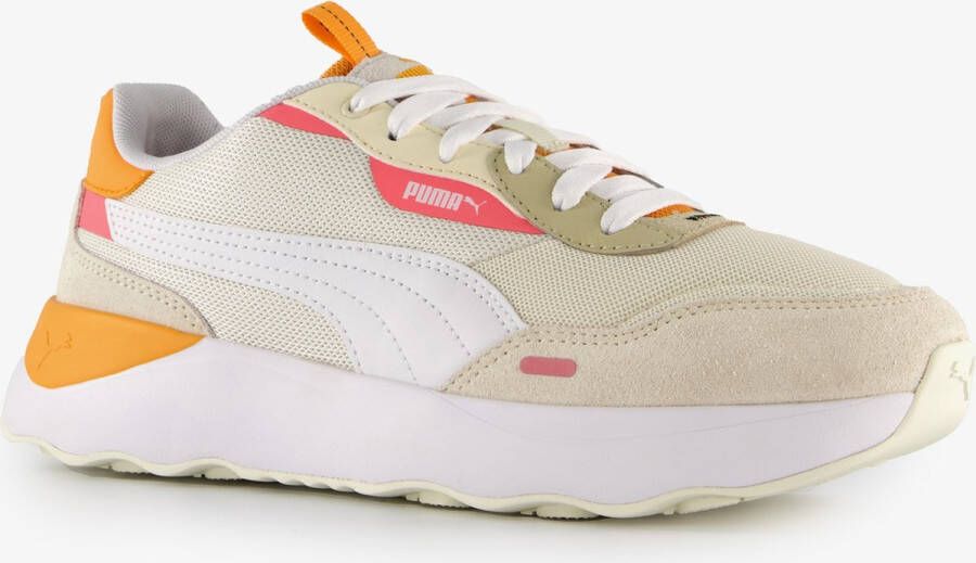 PUMA Runtamed Platform Dames Sneakers Putty- White-Warm White-Clementine-Passionfruit