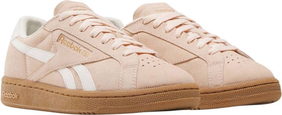 Reebok Women's Club C Grounds Uk Sneakers beige bruin