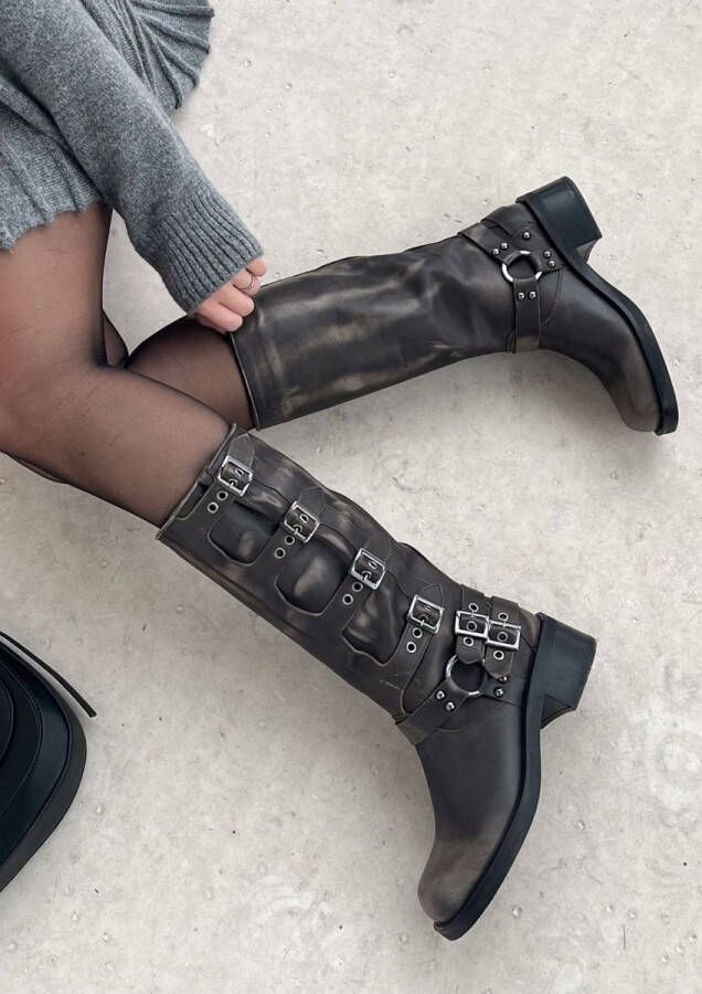 Sacha Dames PRE-ORDER Greywashed multi buckle biker boots - Foto 1