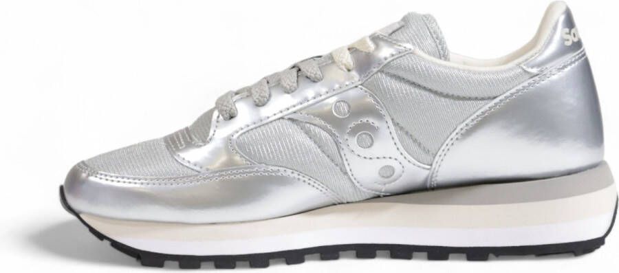 Saucony Sportieve Zilveren Sneakers met Rubberen Zool Gray Dames