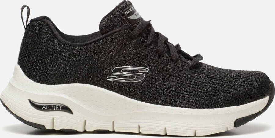 Skechers arch fit infinite adventure hardloopschoeenen zwart wit dames