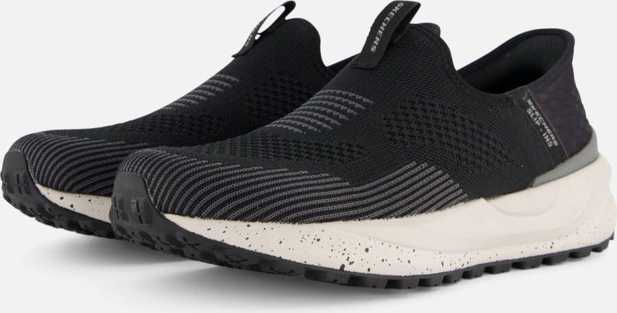 Skechers Zwarte Slip-On Sneakers met Gespikkelde Zool Black Heren