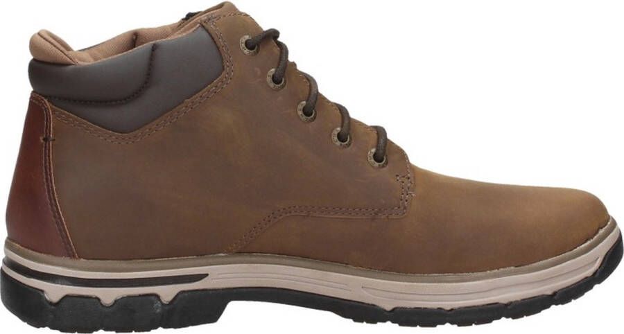 Skechers Relaxed Fit: Segment 2.0 Brogden Veterschoenen Hoog middel bruin