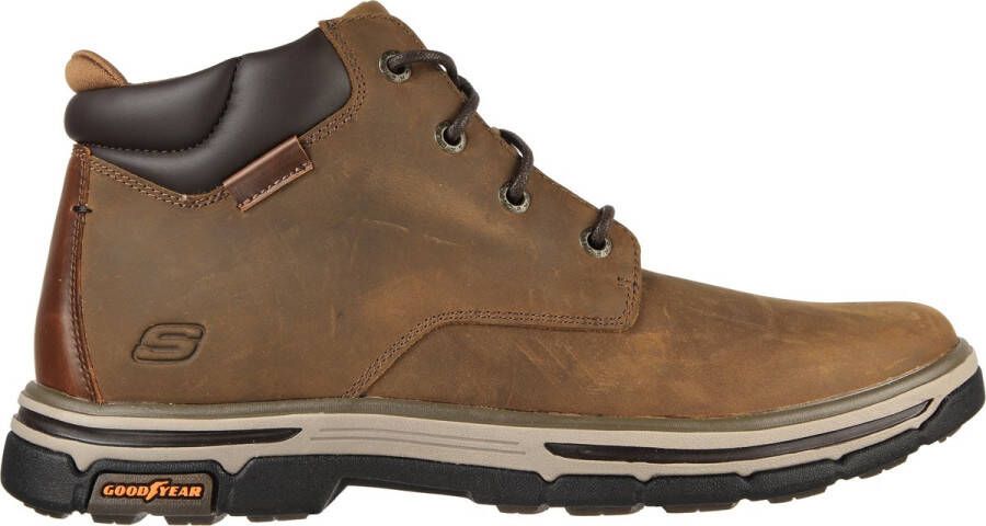 Skechers Relaxed Fit: Segment 2.0 Brogden Veterschoenen Hoog middel bruin