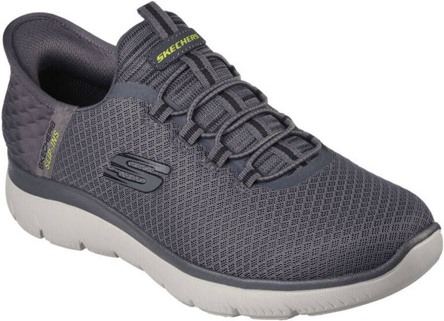 Skechers Slip-on sneakers SUMMITS- vrijetijdsschoen met slip-in hiel voor een gemakkelijke instap