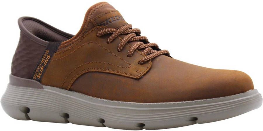 Skechers Veterschoen Brown