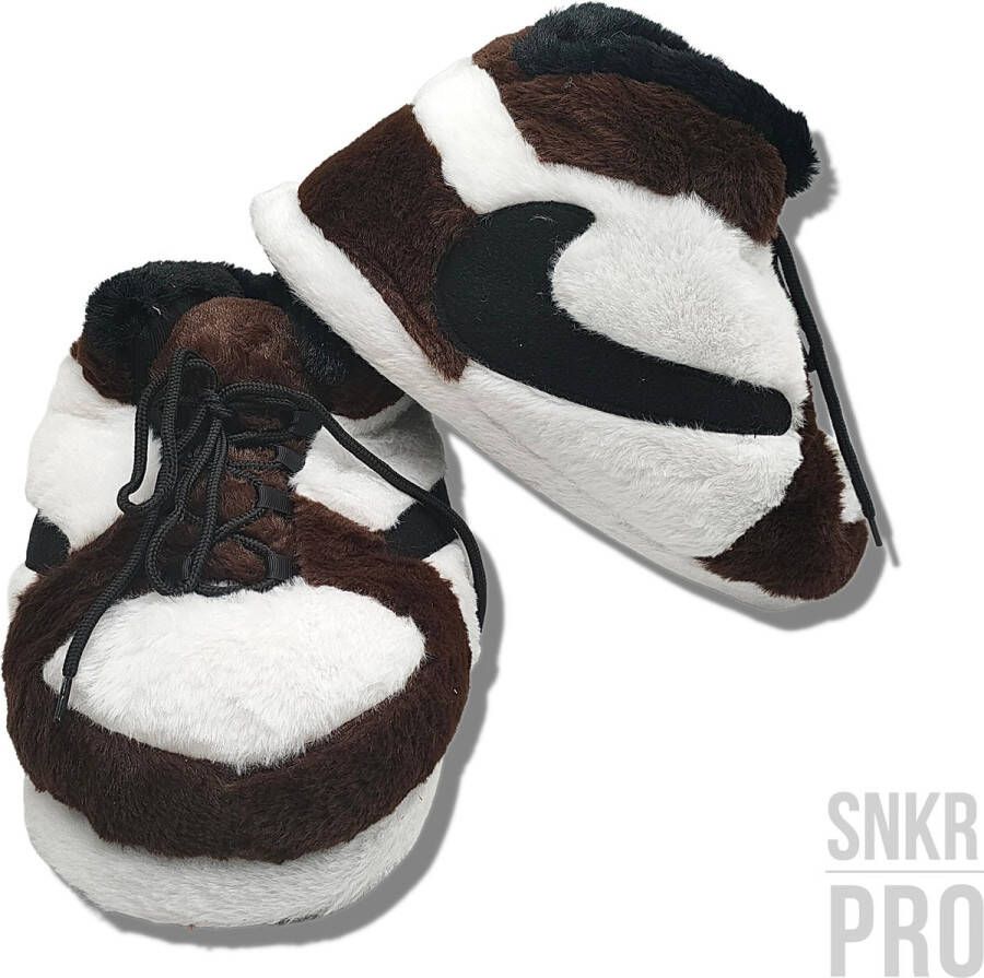 SNKR-PRO Sneaker Sloffen Sneaker Pantoffels Bruin One Jordan Sloffen Jordan Pantoffels