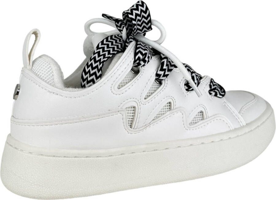 Steve Madden Dames Sneaker Wit SM11002747 11E ROARING