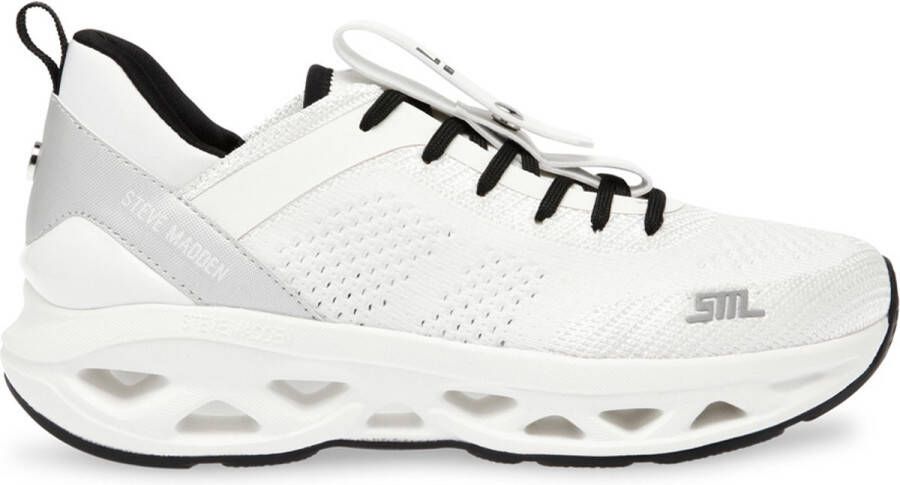 Steve Madden Surge 1 Sneaker