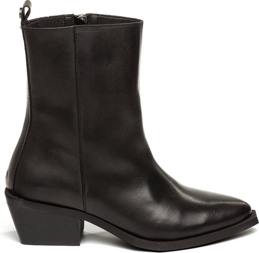 Steve Madden Leren laarsjes met treklus model 'XYLENA'