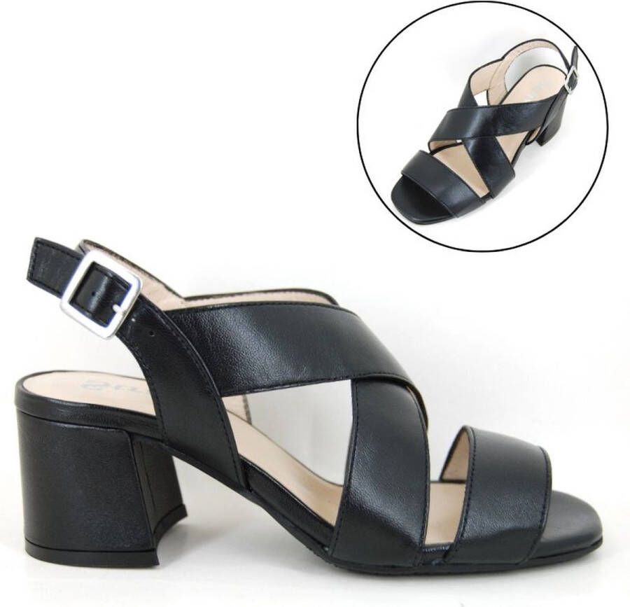 Stravers Grote Maten Schoenen Stravers Trendy Sandalen met Blokhak Zwart Grote Maten Luxe Sandalen Kruisbanden