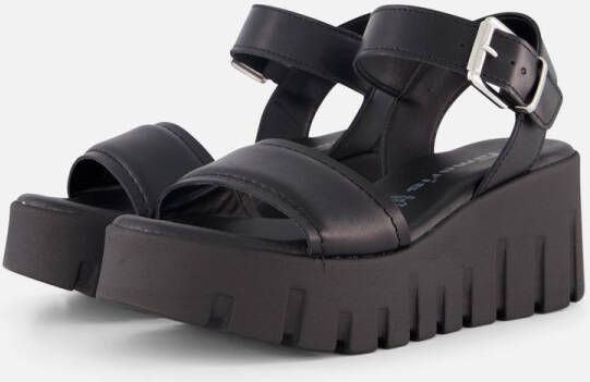 Tamaris Zwarte Casual Open Platte Sandalen Black Dames