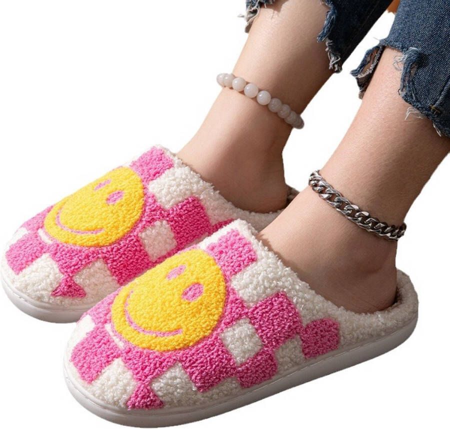 TippyToes Smiley Slippers Comfortabele en Warme Huispantoffels Anti-Slip Unisex Roos Geruit