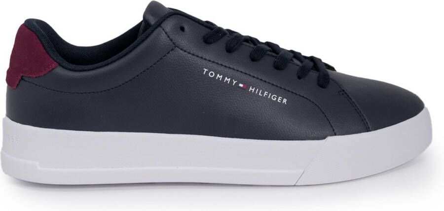 Tommy Hilfiger Plateausneakers TH COURT LEATHER GRAIN ESS vrijetijdsschoen halfschoen veterschoen met logo-opdruk