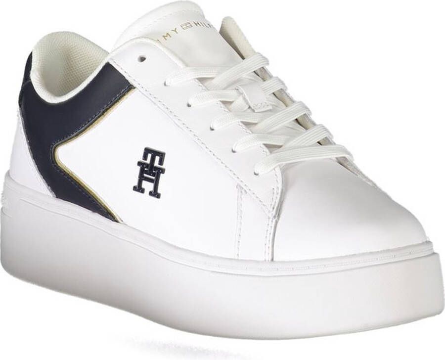 Tommy Hilfiger Plateausneakers TH PLATFORM COURT SNEAKER met contrastafwerking vrijetijdsschoen halve schoen veterschoen