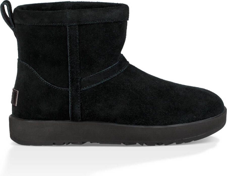 UGG Klassieke laarzen Vrouwen Zwart