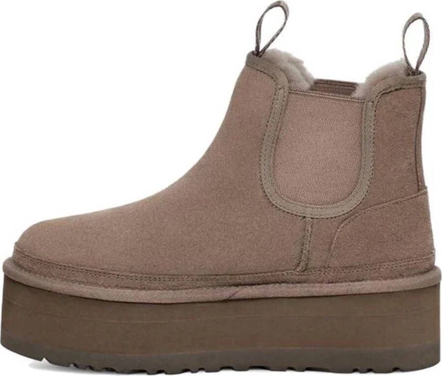 UGG Neumel Platform Chelsea Smoke Plume Laarzen 1134526-SKP