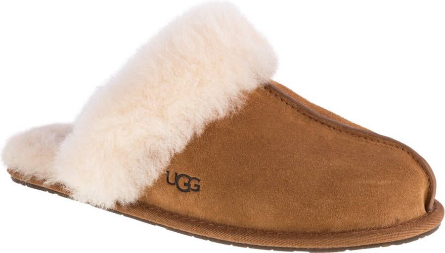 UGG W Scuffette II 1106872-CHE Vrouwen Bruin Pantoffels