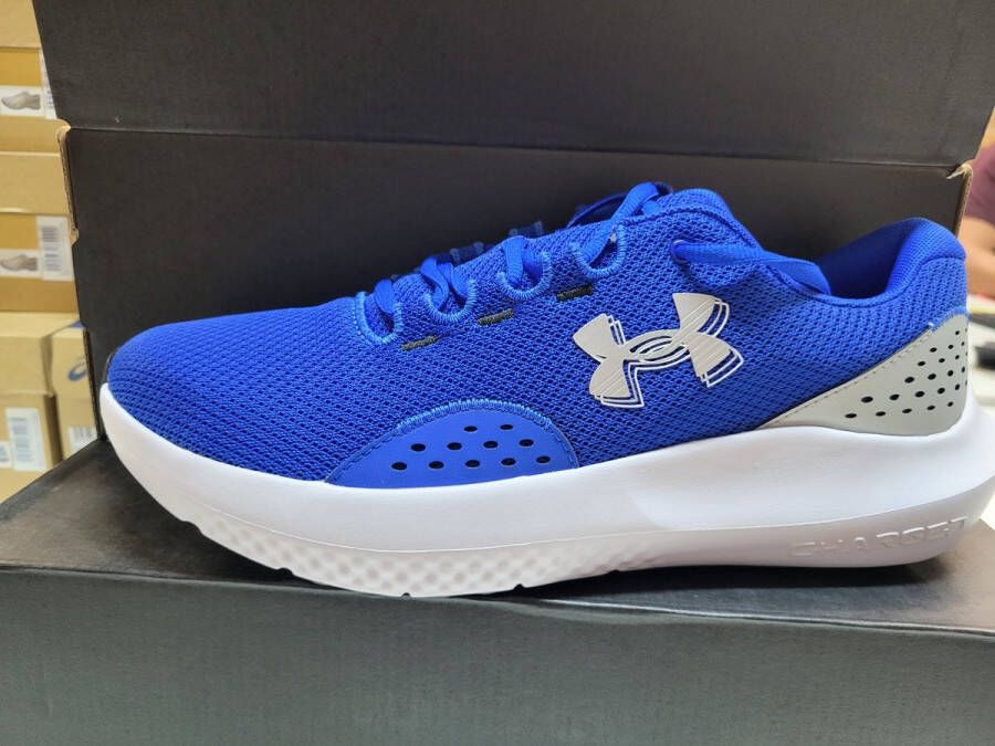 Under Armour UA Charged Surge 4 Heren Sportschoenen