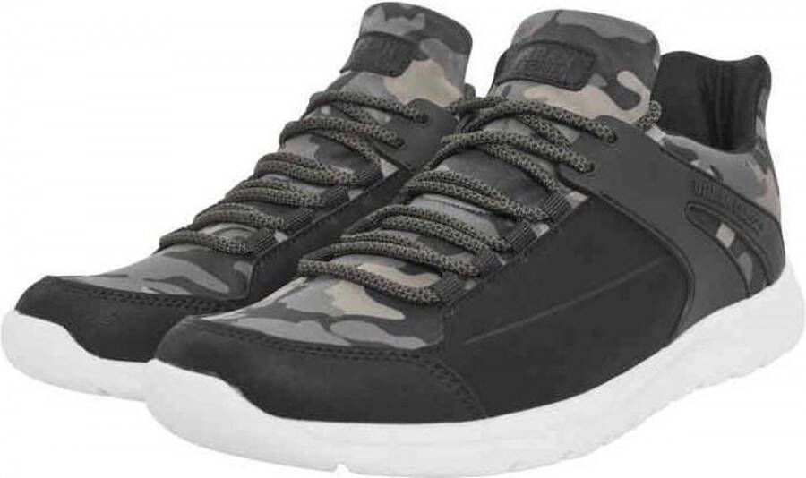 Urban classics Trend Sneaker olivecamo blk wht