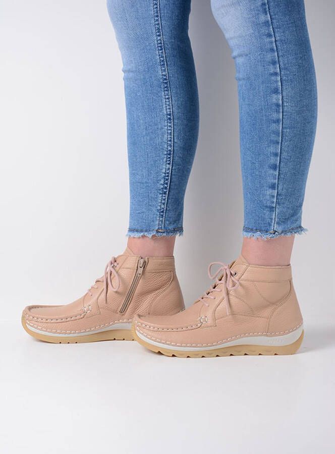 Wolky Hoge veterschoenen Salado lichtbeige leer