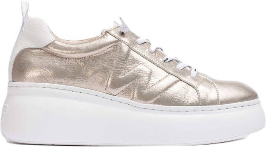 Wonders Gouden Leren Platform Sneaker met Ingedrukt Letterdetail Gray Dames