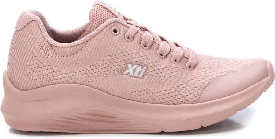 Xti 140729 Trainer NUDE