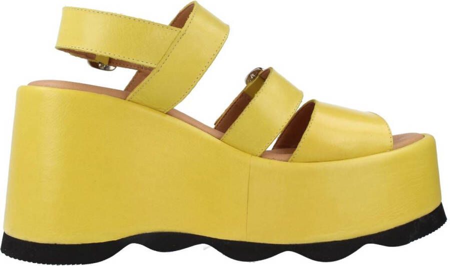 Yellow CARRIE Geel