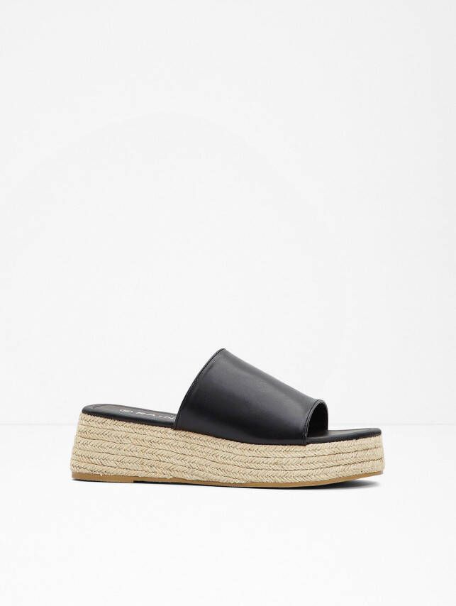 Bonprix Plateau slippers