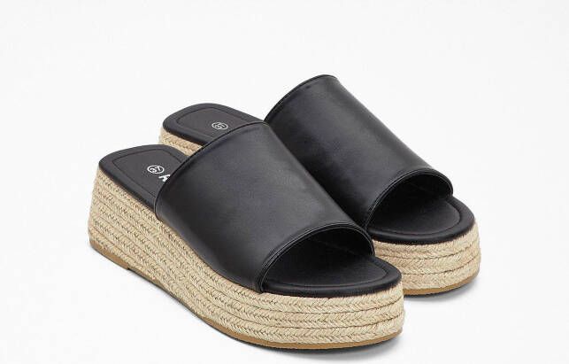 Bonprix Plateau slippers