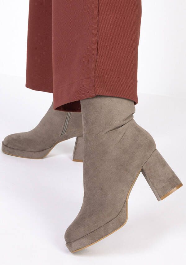 Coco Bella Schoenen Taupe