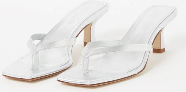 Aeyde Wilma sandalette van leer met metallic finish