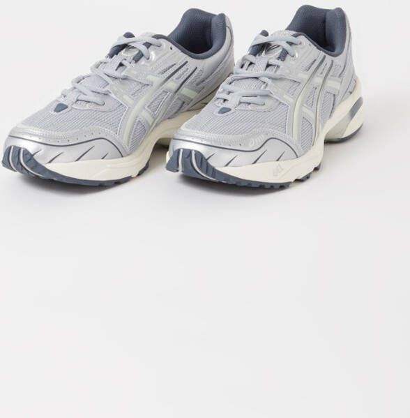 ASICS Gel-1090 sneaker met mesh details en metallic finish