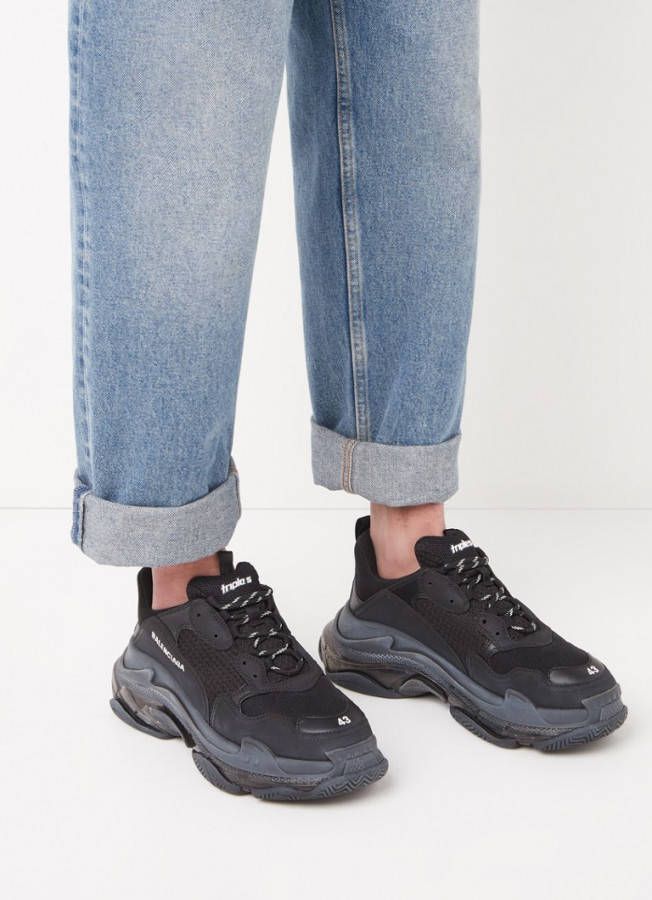 Balenciaga Triple S sneaker met mesh details