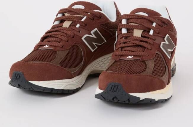 New Balance 2002R sneaker met suède en mesh details