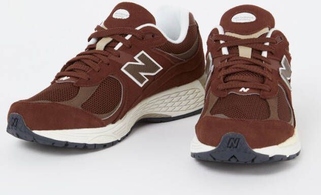 New Balance 2002R sneaker van mesh met suède details