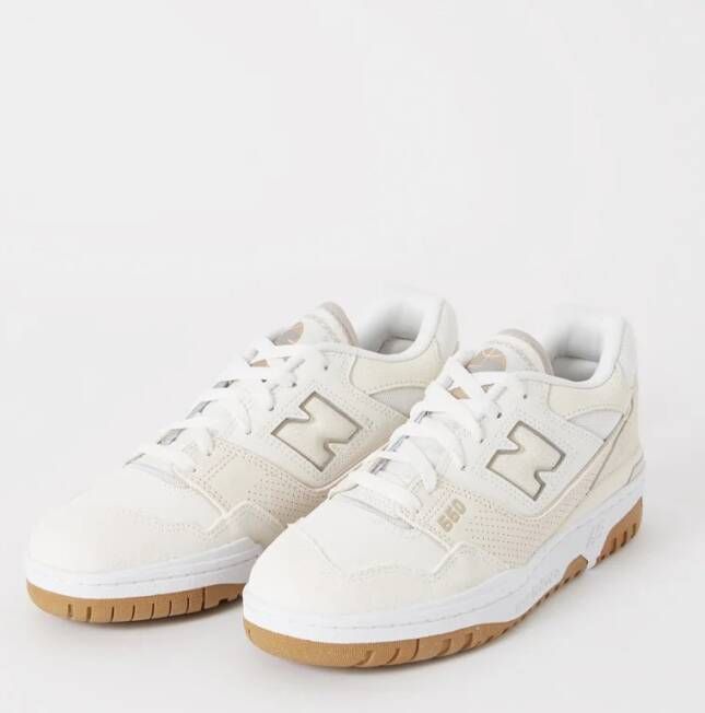 New Balance 550 sneaker met suède details