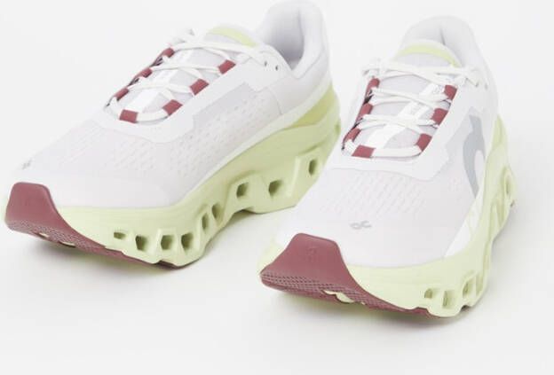 On Cloudm ster sneaker met mesh details