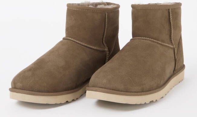 Ugg Classic Mini enkellaarsje van suède