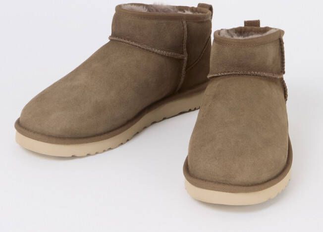 Ugg Classic Ultra Mini enkellaars van suède