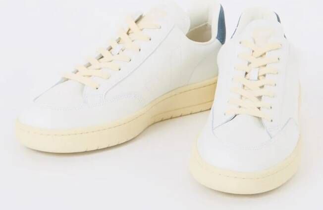 Veja V-12 Stitch sneaker van leer