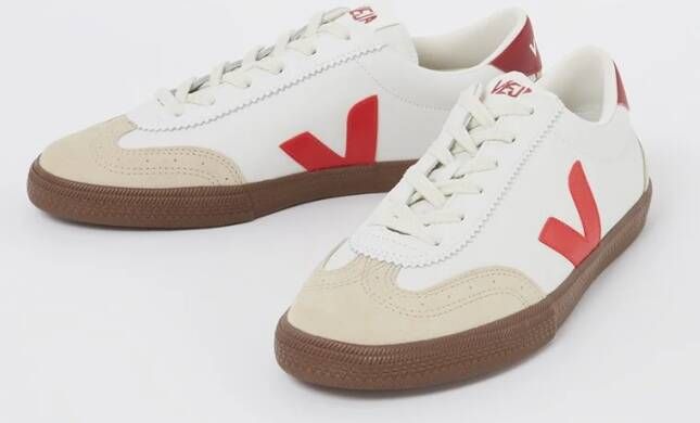 Veja Volley sneaker van leer met suède details